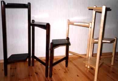 kukkapoyta2.jpg (9586 bytes)